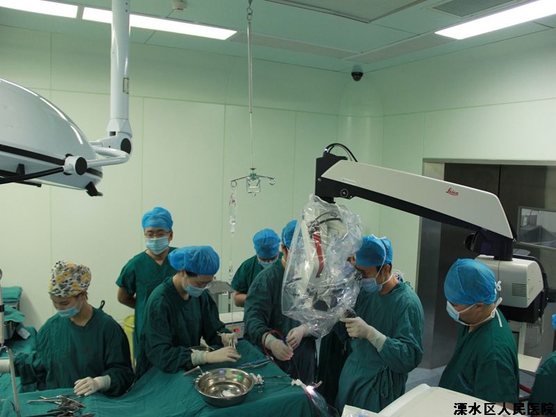视力下降查出垂体瘤 鼻孔里切除脑肿瘤