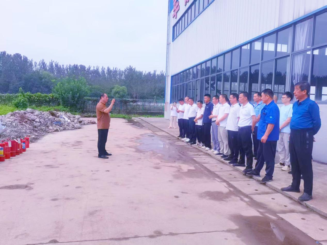 华宇电缆开展节前消防应急演练活动